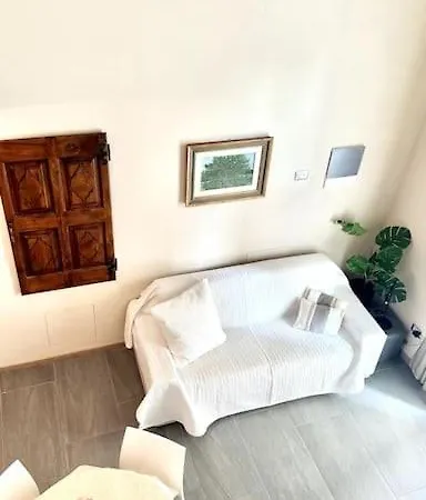 Duomo Modern Loft 100mt From Duomo And